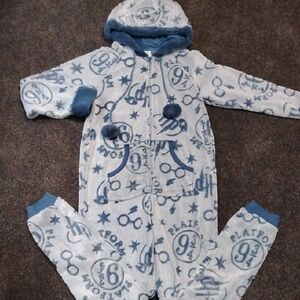 Warner Bros. Blue and White Pajama Set